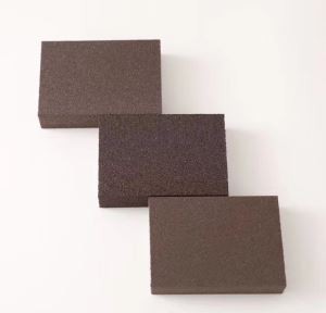 Flexibilná brúsna penová podložka pre telo auta